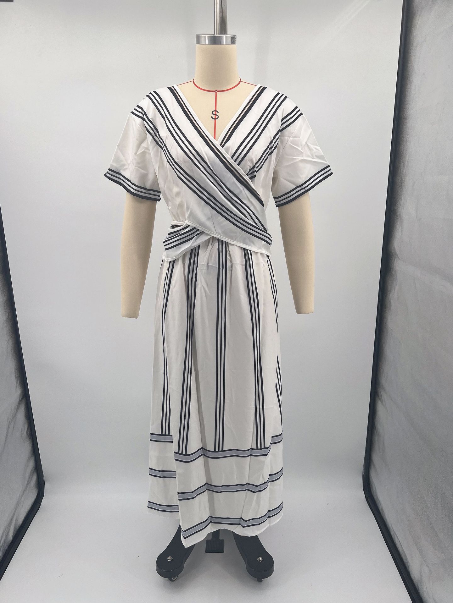 Boho Printed Short-Sleeve Maxi Dress — Women's Summer Beach Dress 2026