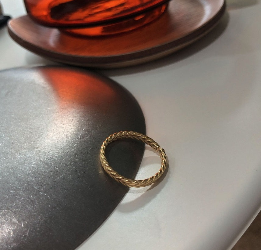 Bague Femme Tendance - Design Élégant & Moderne