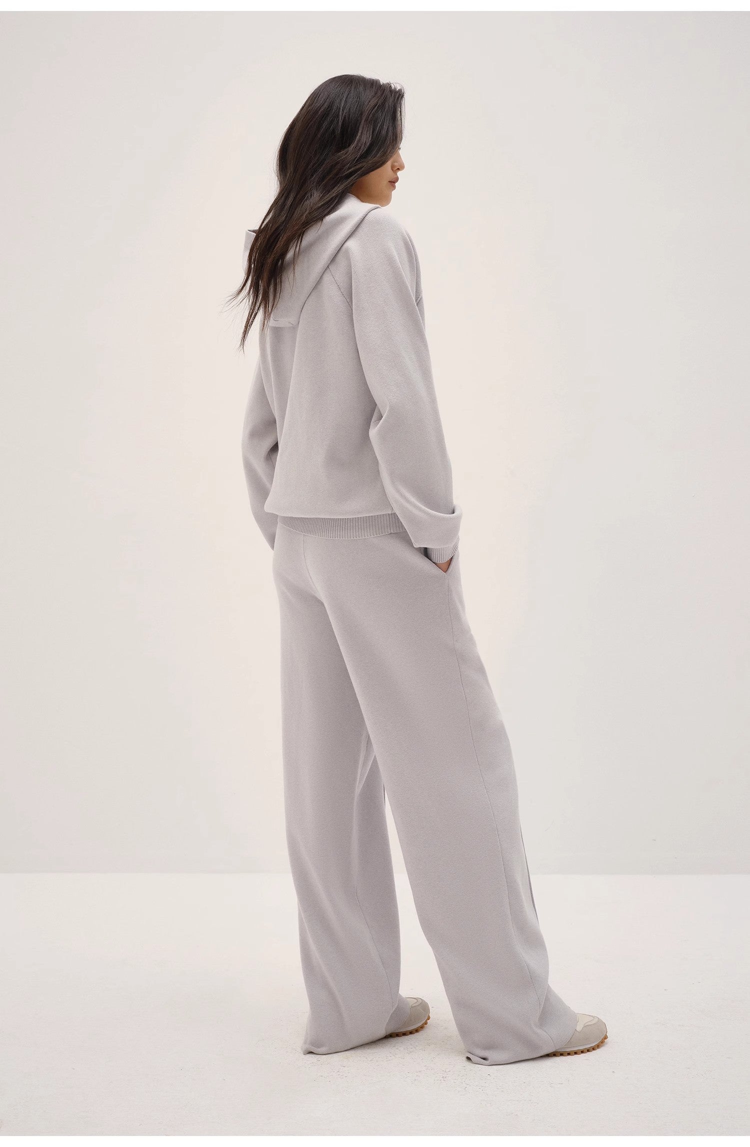 Pantalon Tricot Laine Jambe Droite Coupe Ample — FuturaTrend