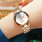 Montre Femme Etanche - Cadran Polygonal Acier