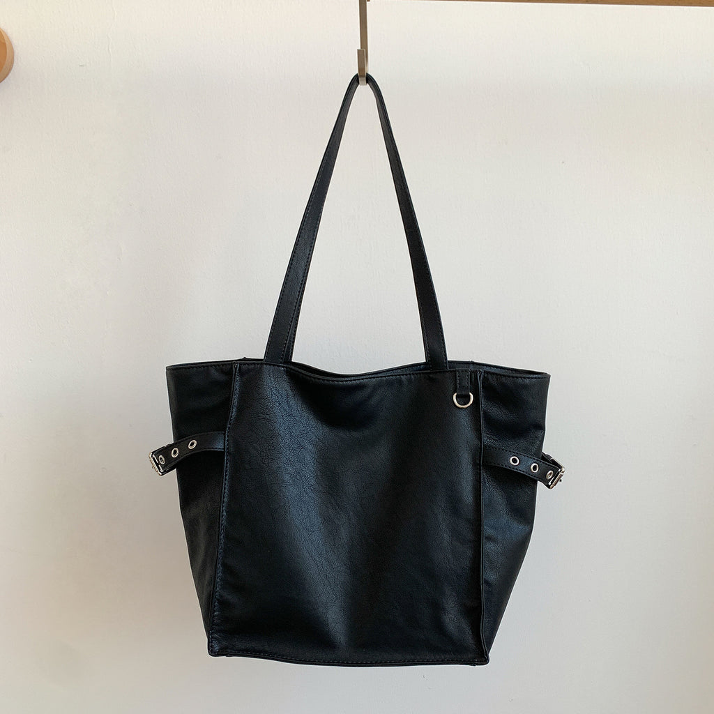 Women's Large Capacity Shoulder Bag — Comfort &amp; Elegance FuturaTrend