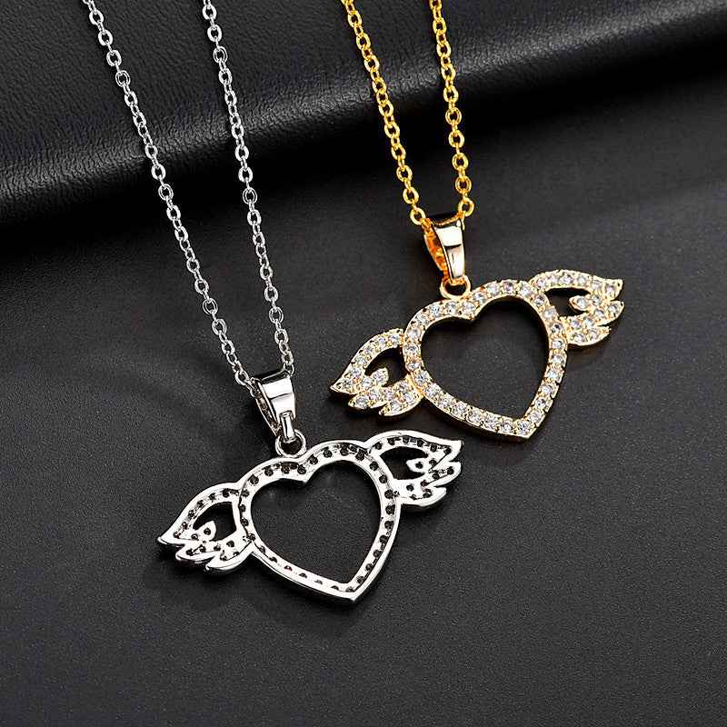 Pendentif Ange Amour Femme - Symbole de Douceur & Féminité