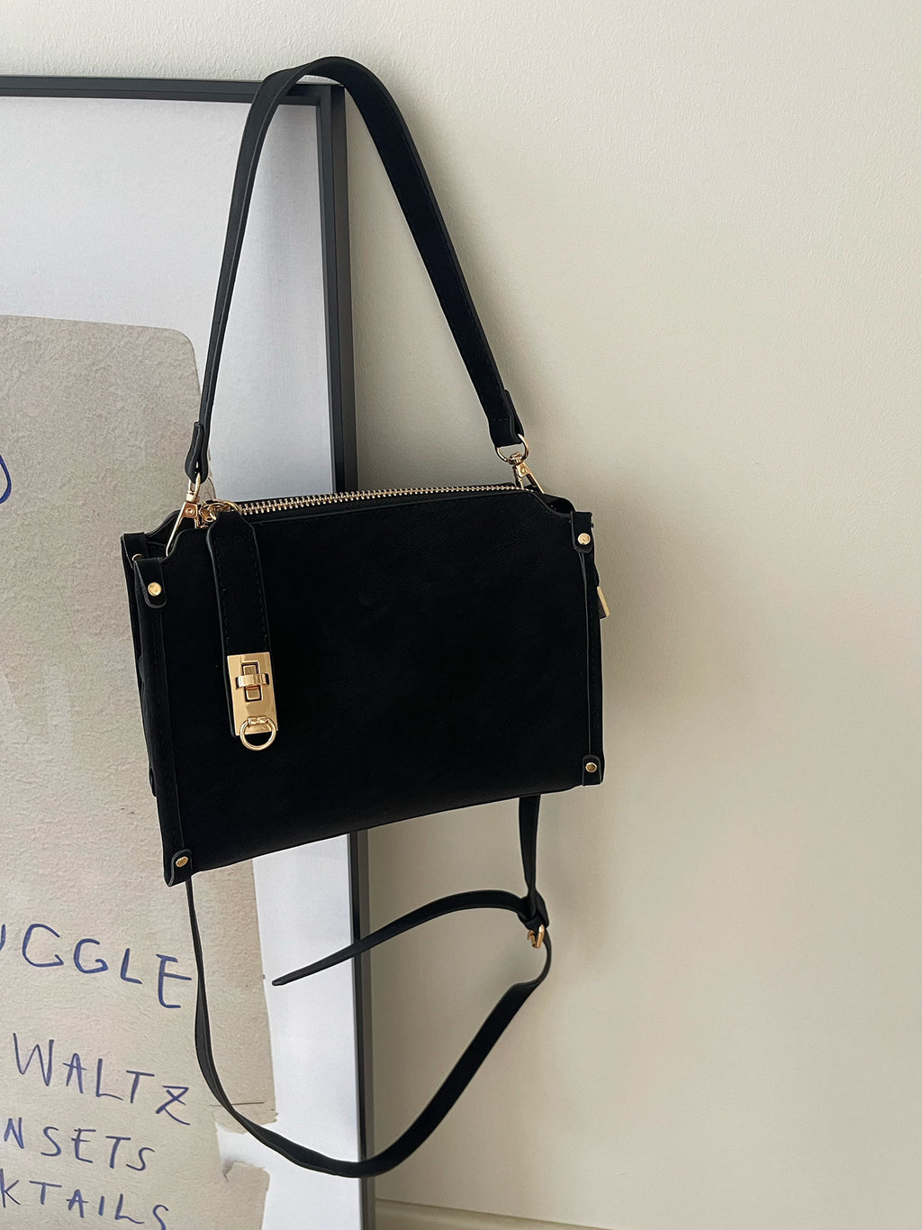 Bolso Bandolera Elegante de Mujer con Cremallera — Luxury FuturaTrend