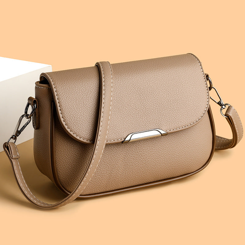 Sac Besace Femme Grande Capacité Rabat Été — Élégant Luxury FuturaTrend