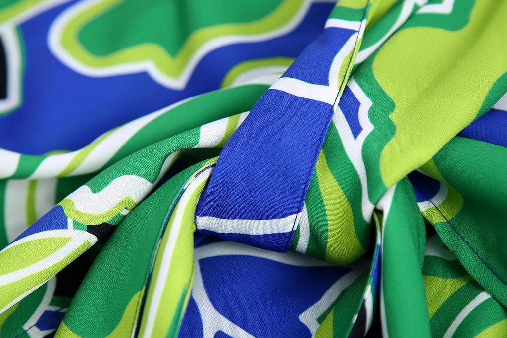 Braguita pareo estampada estilo retro francés — Short de playa para mujer, verano 2026