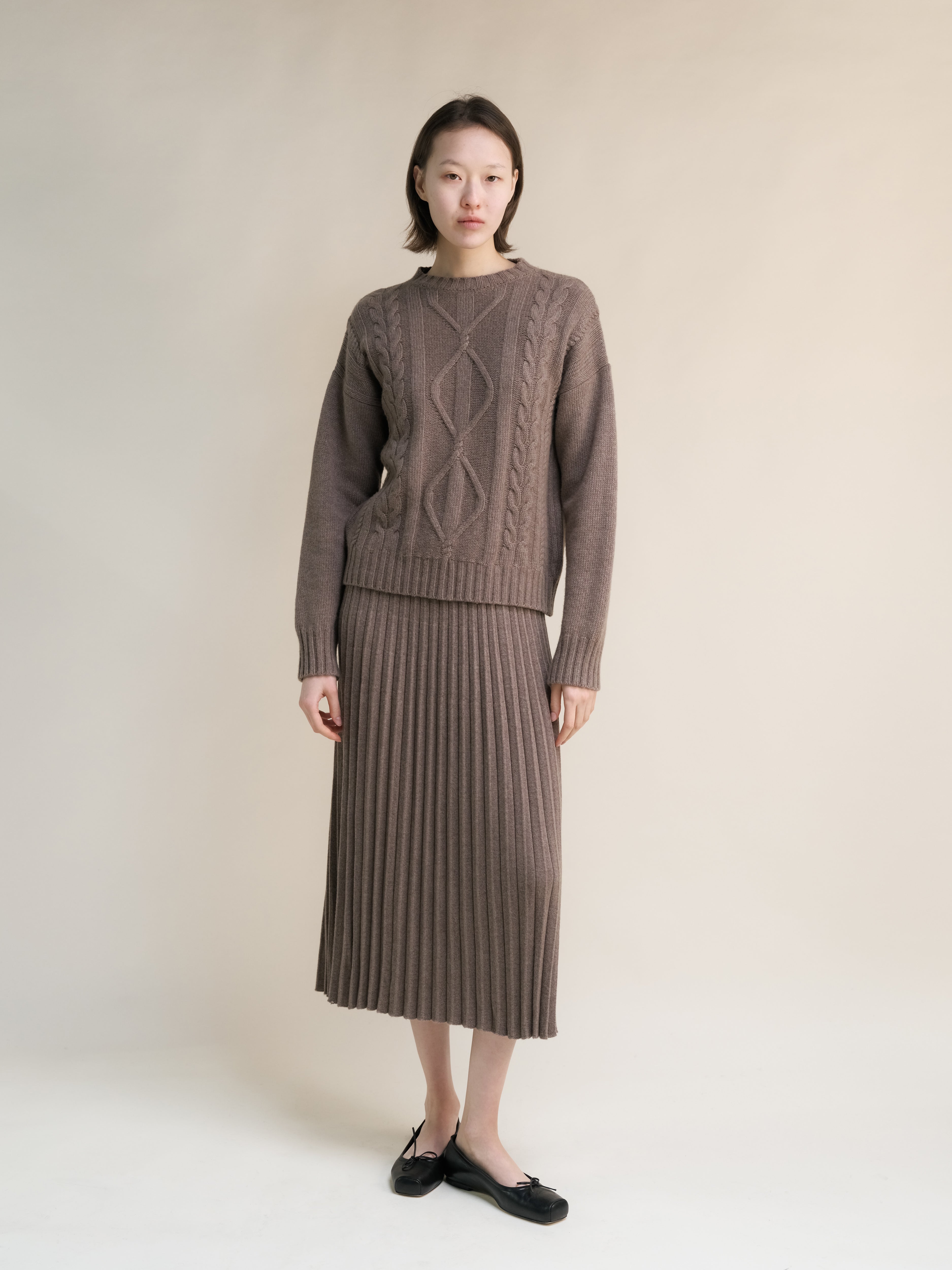 Crewneck Twisted Cashmere Mix Sweater — Made in Italy — FuturaTrend