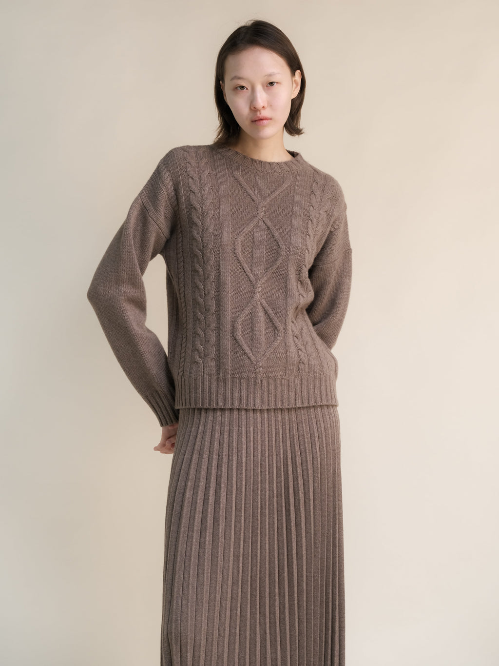 Crewneck Twisted Cashmere Mix Sweater — Made in Italy — FuturaTrend