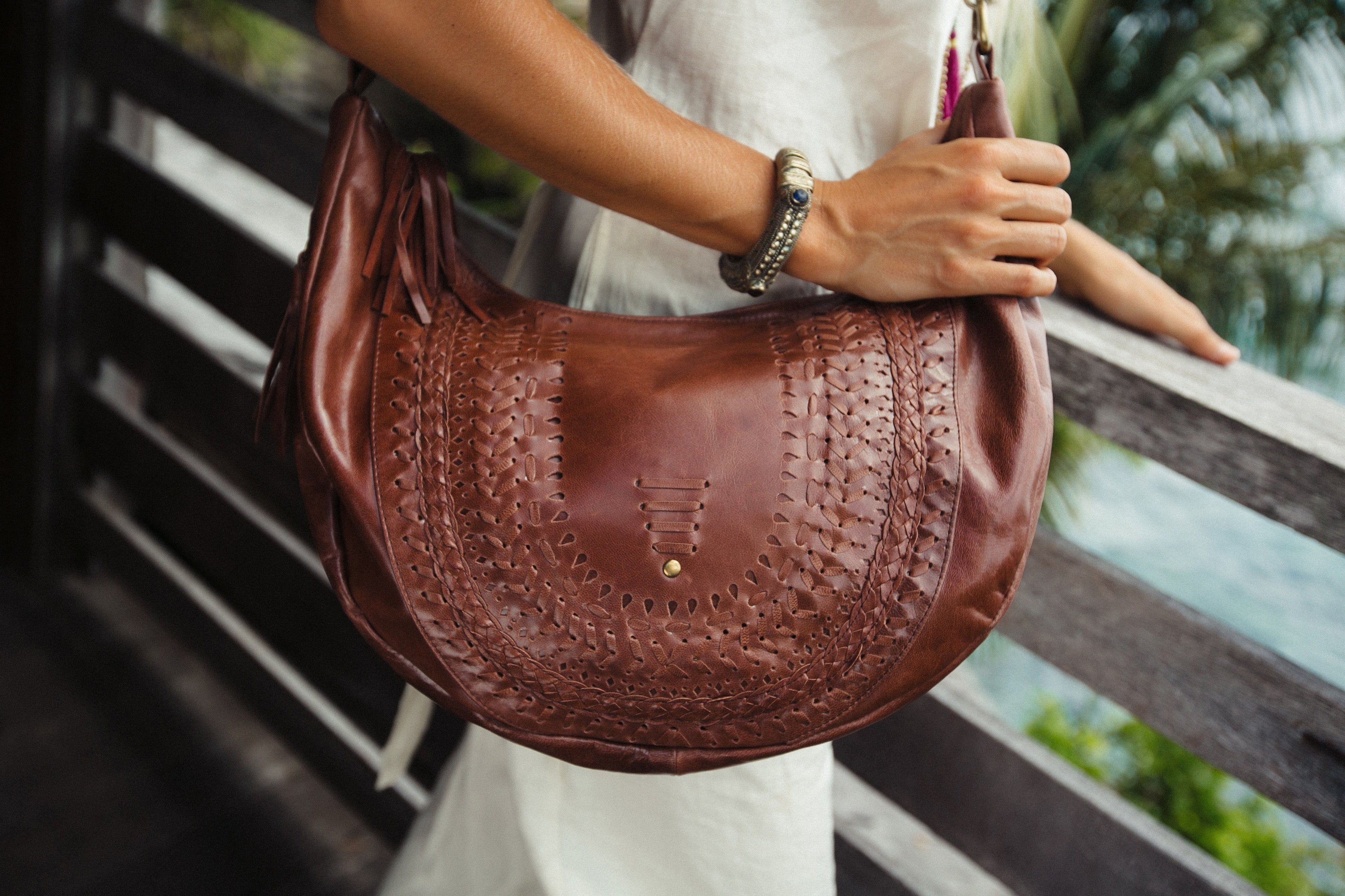 Sac Bandoulière Cuir Artisanal – Elysian Coast | FuturaTrend