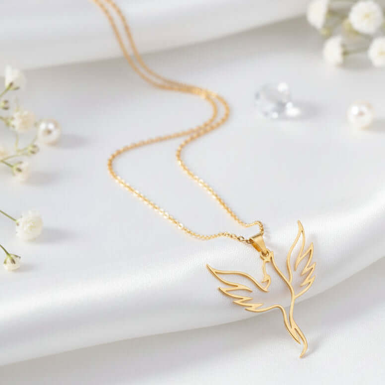 Gold plated clover necklace Minimalist Necklace for Men & Women-2