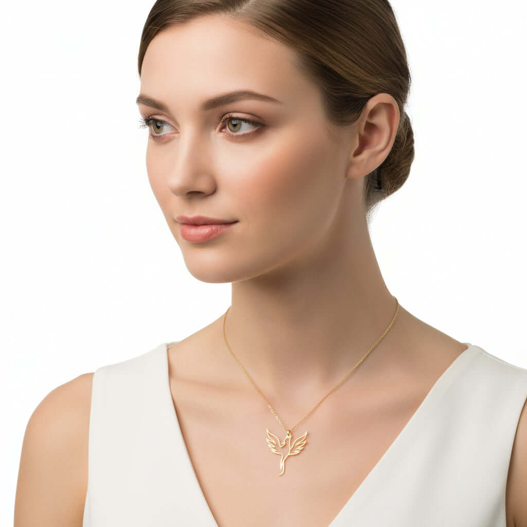 Gold plated clover necklace Minimalist Necklace for Men & Women-4