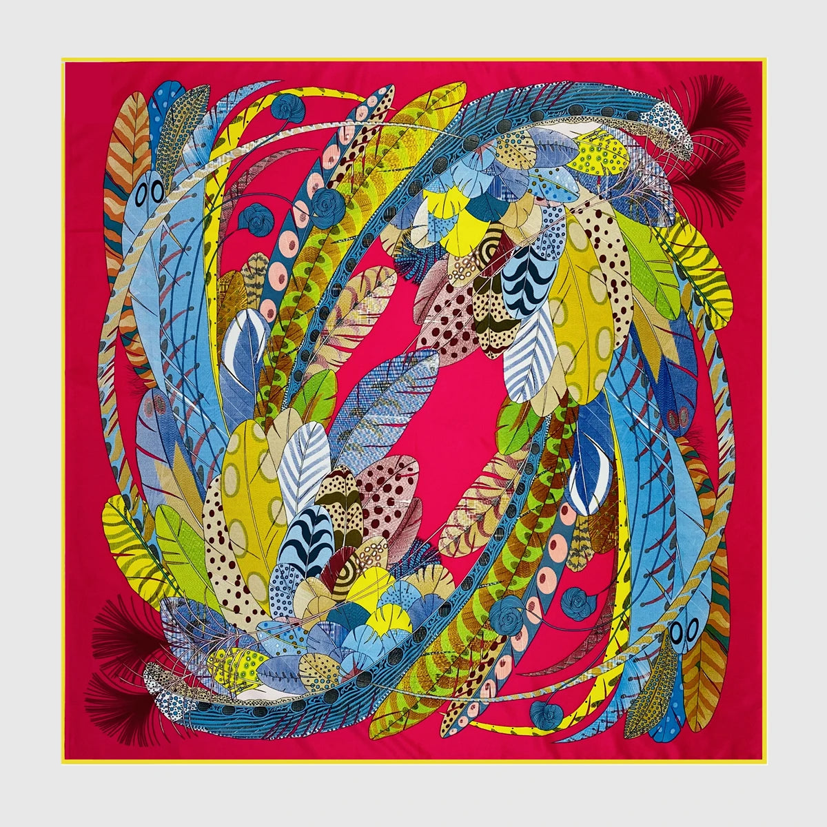 Foulard Carré Soie Twill Motif Plume 90cm — Légèreté Luxury FuturaTrend