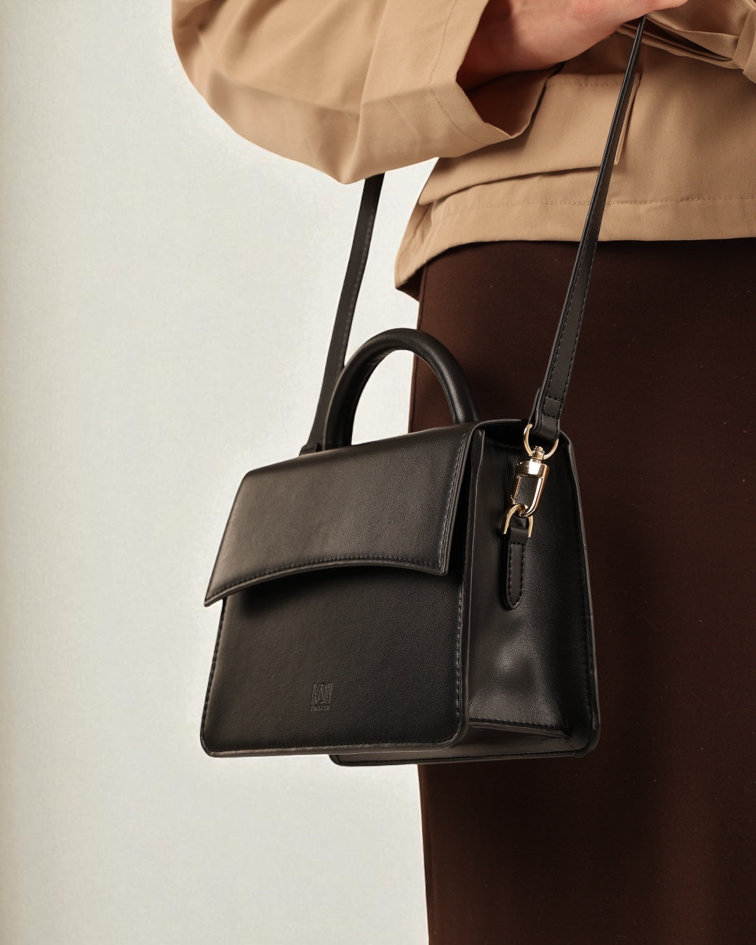 Kivik Structured Crossbody Bag-2