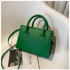 Bolso Negro Elegante — Doble Asa Bandolera Retro FuturaTrend