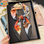 Foulard Carré Soie 90x90cm — Collection Signature FuturaTrend