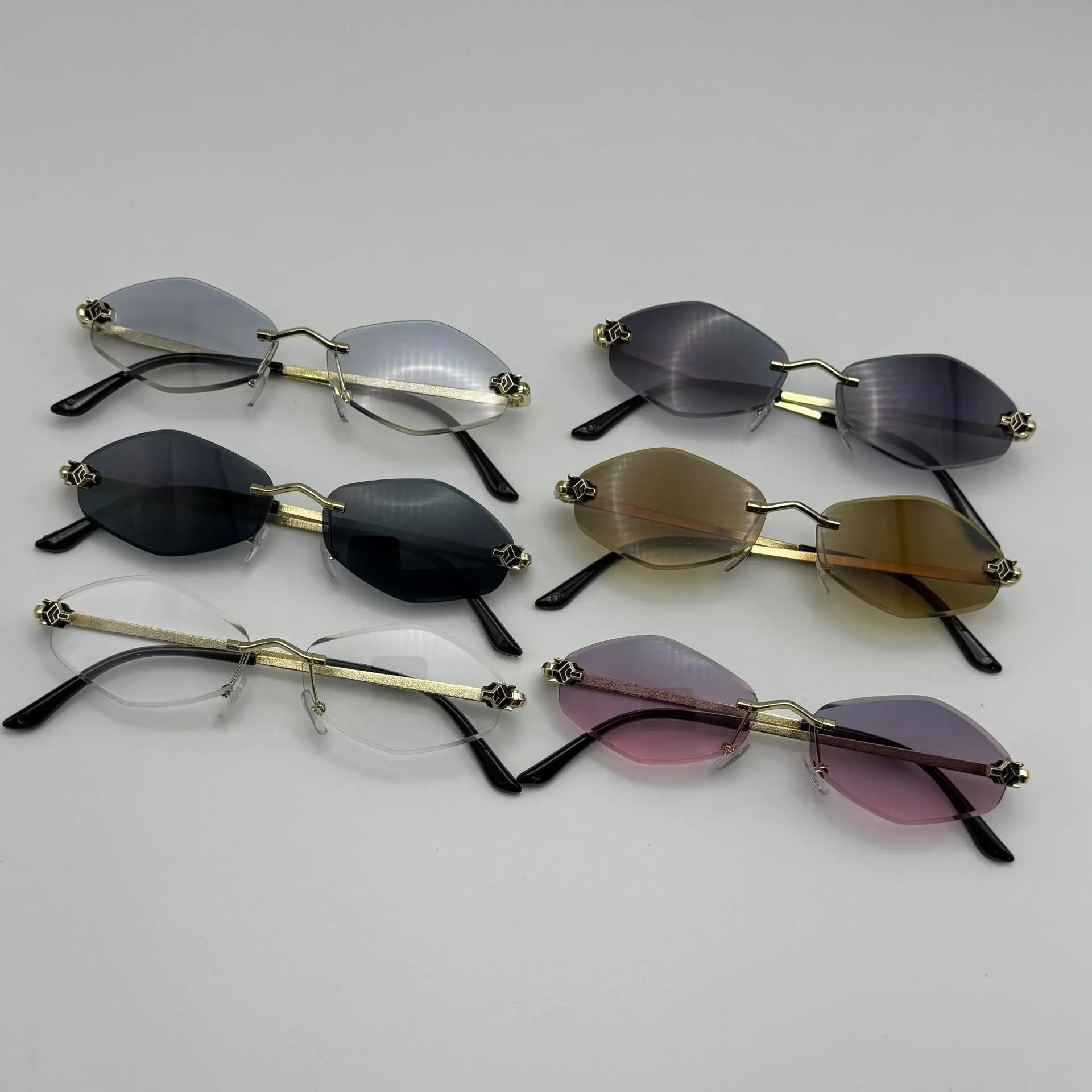 Luxury Polygonal Women's Sunglasses — Elegant Metal Rhombus UV400