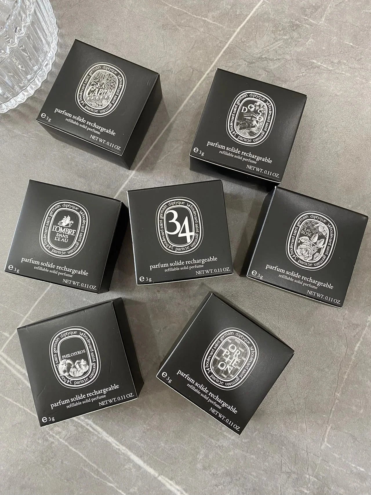 Baume Parfumé Solide Portable - Diffuseur Naturel Élégant