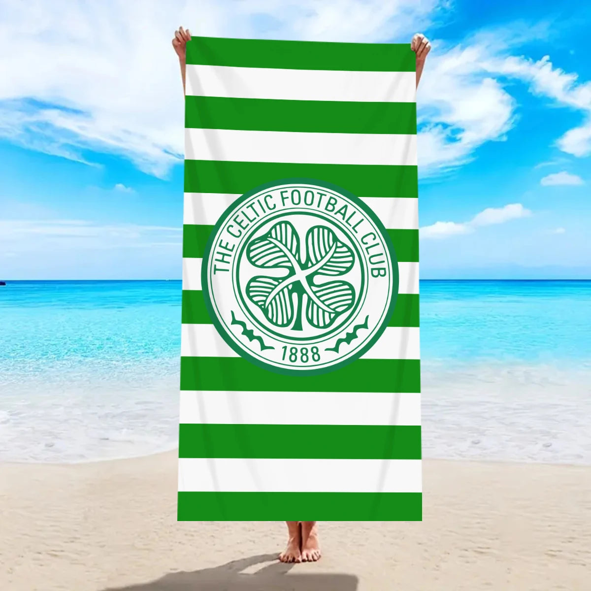 Serviette de Plage Football Club Logo - Microfibre Absorbante Séchage Rapide Sport