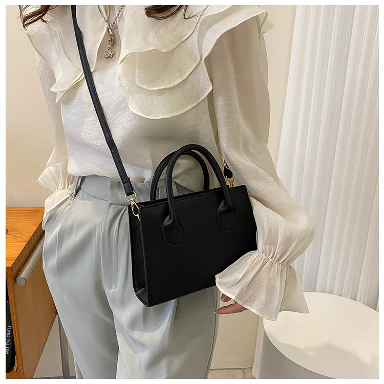 Bolso Negro Elegante — Doble Asa Bandolera Retro FuturaTrend