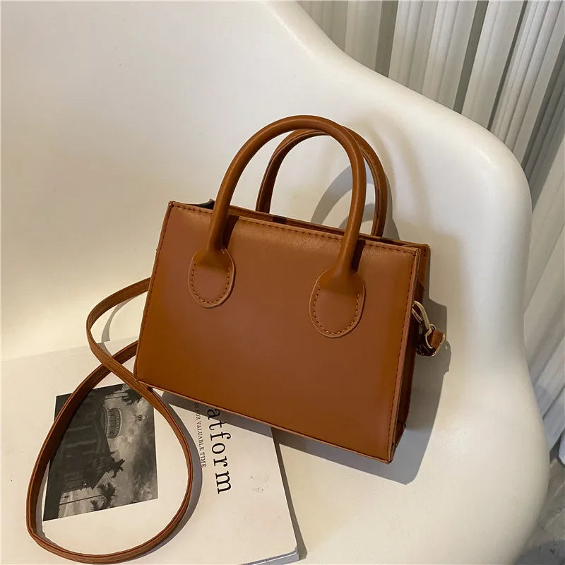 Bolso Negro Elegante — Doble Asa Bandolera Retro FuturaTrend
