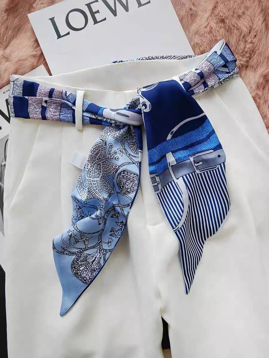 Foulard Soie Femme Imprimé Bleu — Satin Élégant Multifonction