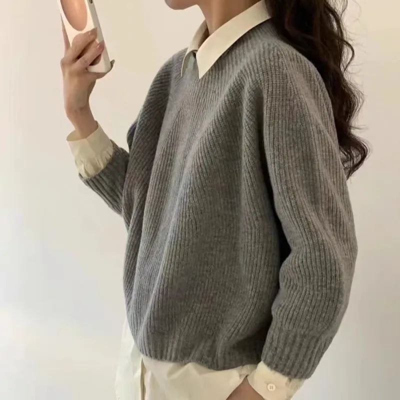 Women's 100% Cashmere Turtleneck Sweater — 3/4 Sleeves, Loose Fit, Autumn/Winter