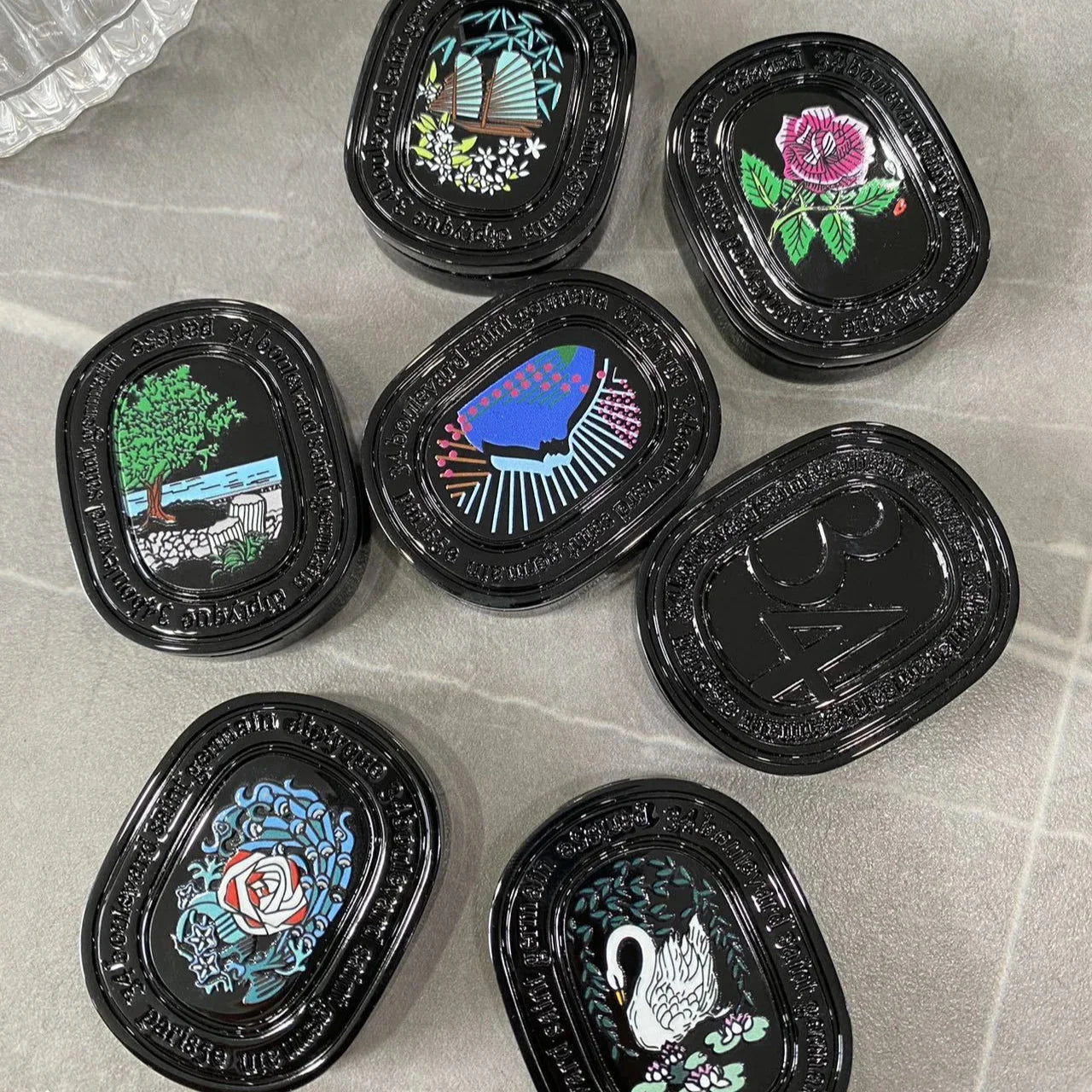 Baume Parfumé Solide Portable - Diffuseur Naturel Élégant