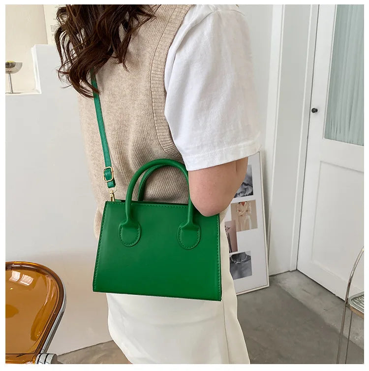 Bolso Negro Elegante — Doble Asa Bandolera Retro FuturaTrend