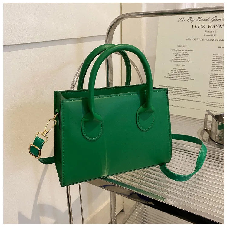 Bolso Negro Elegante — Doble Asa Bandolera Retro FuturaTrend