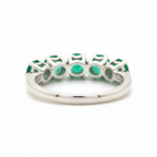 Bague émeraude profil