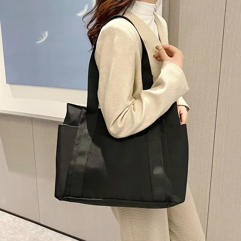 Bolso Tote Mujer Negro - Grande Formato Nylon Ligero para Viaje y Diario