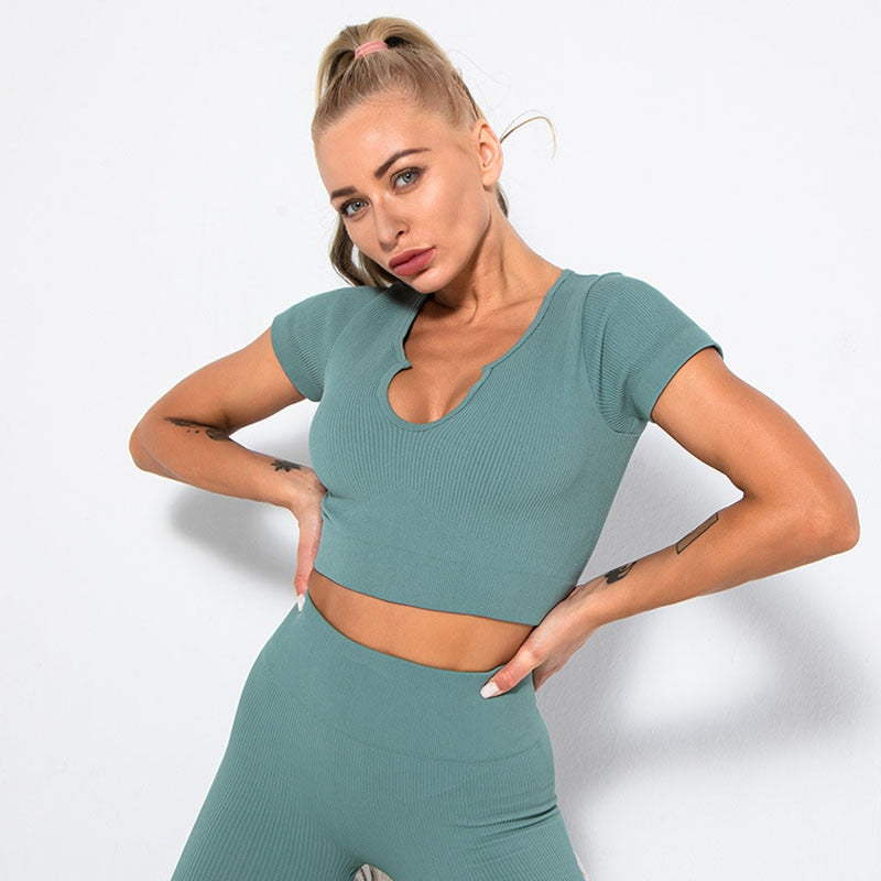 Top Crop Yoga Col V Profond Femme — Sans Coutures, Manches Courtes, Sportswear