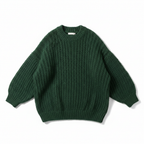 Pull vert fond blanc