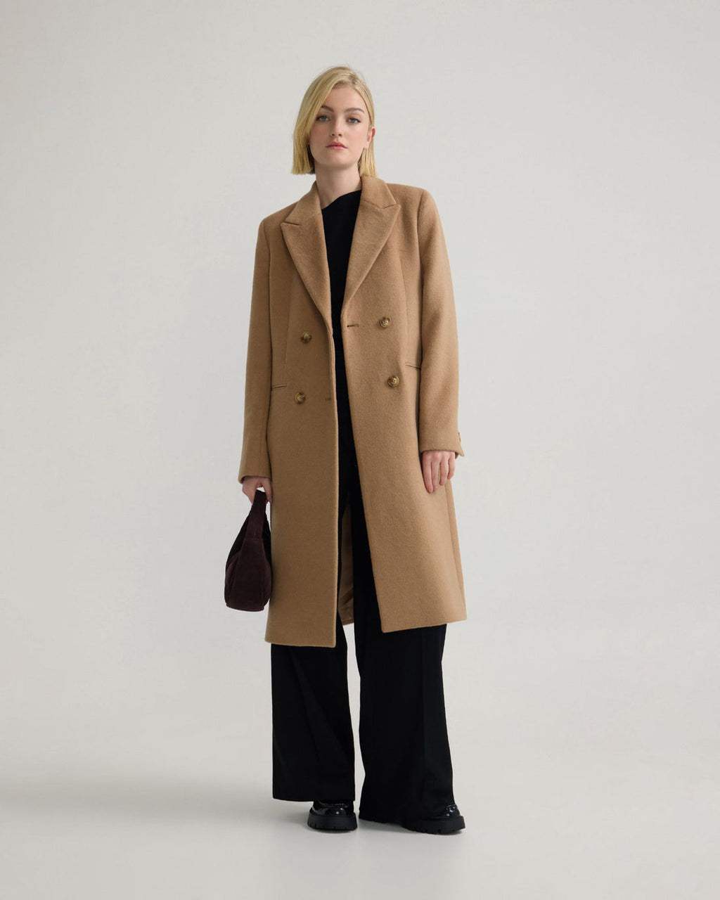 Women's Plus Size Wool Coat – Warmth & Winter Elegance | FuturaTrend