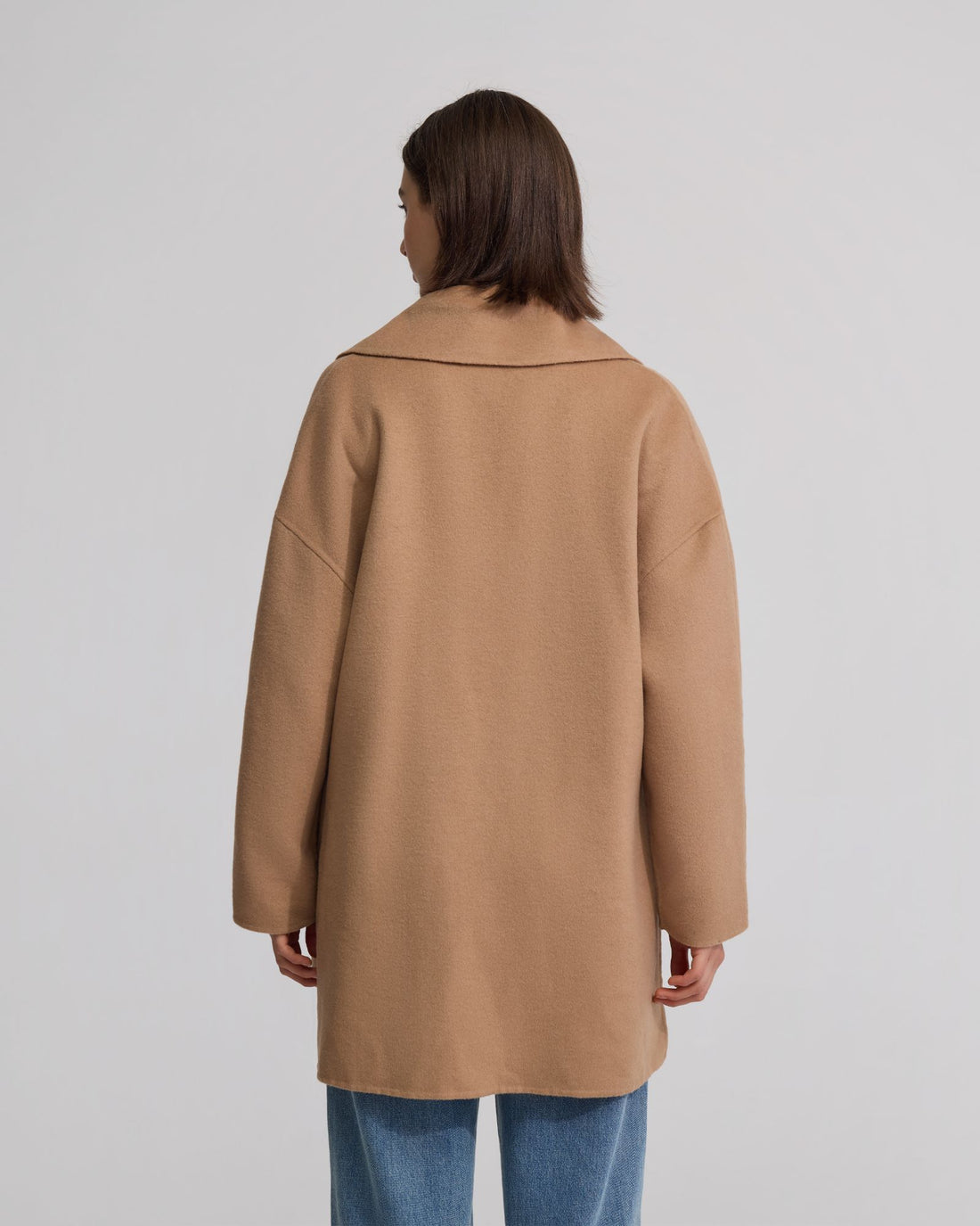 Abrigo de Lana para Mujer – Estilo Elegante y Sofisticado Otoño-Invierno | FuturaTrend